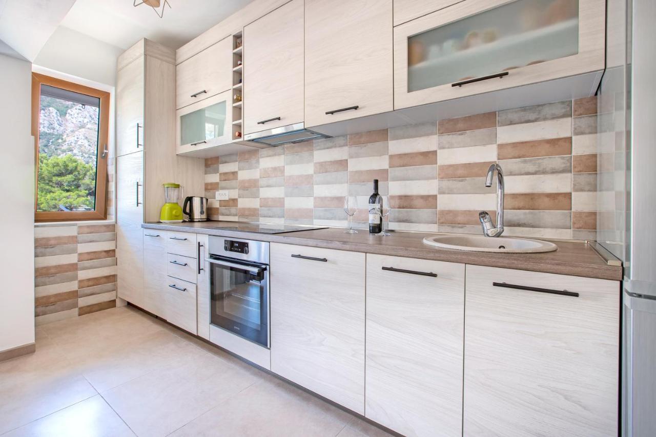 Seafoam Apartment Cattaro Esterno foto